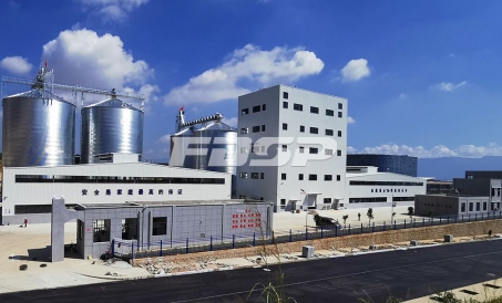 Yunnan Honghe Free Trade Zone 옥수수 심가공 생산 라인의 성공적인 인수