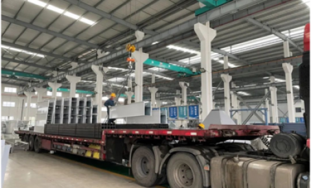 산동성 일조 보세 구역의 추가한 40T 옥수수 세공 프로젝트의 해당 설비들 출고중